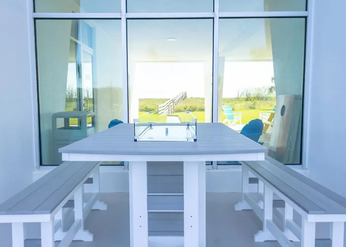 Islander East Condominiums